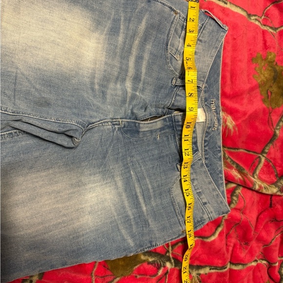 Maurice's Cropped Jeans - Picture 4 of 6